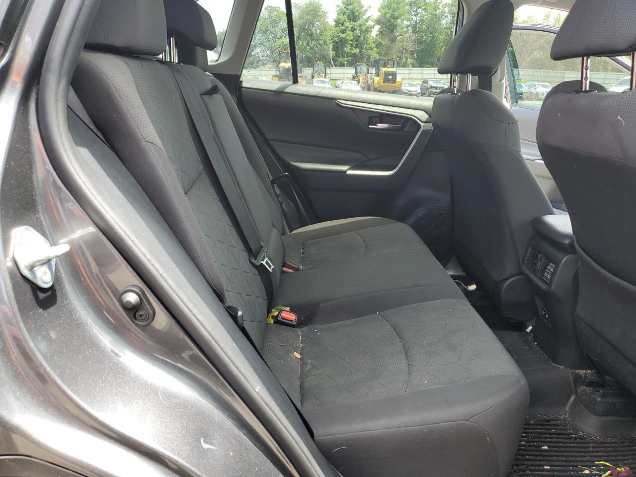2020 Toyota Rav4 Xle VIN: 2T3P1RFV5LC064412 Lot: 64630795