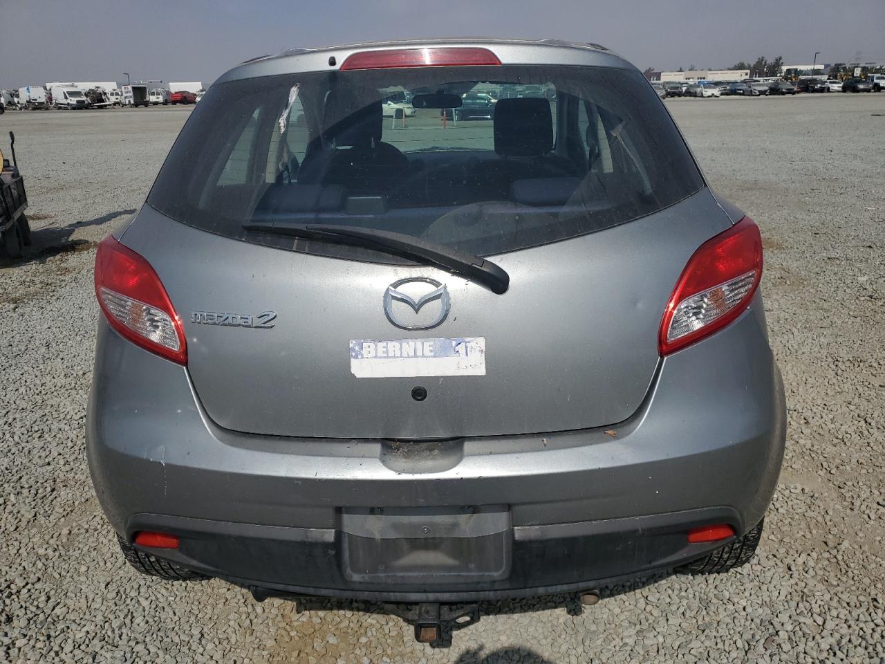 2011 Mazda Mazda2 VIN: JM1DE1HZ3B0106201 Lot: 64686665