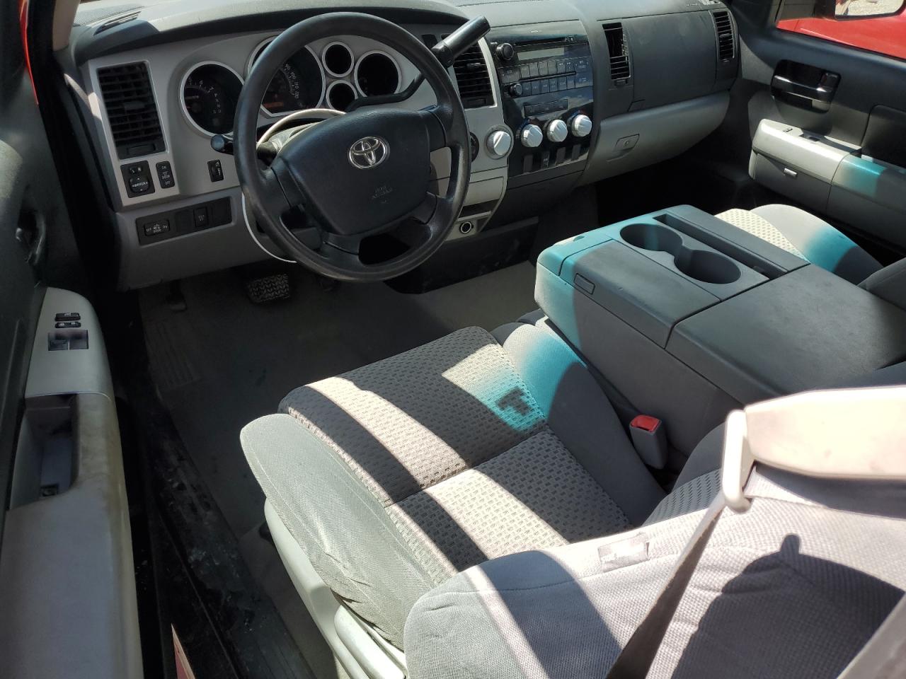 2008 Toyota Tundra VIN: 5TFKT521X8X002280 Lot: 64243045