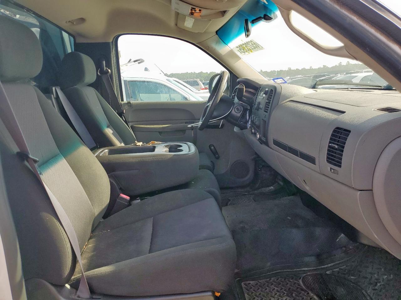 2011 Chevrolet Silverado C2500 Heavy Duty VIN: 1GC0CVCG7BF235380 Lot: 65225395