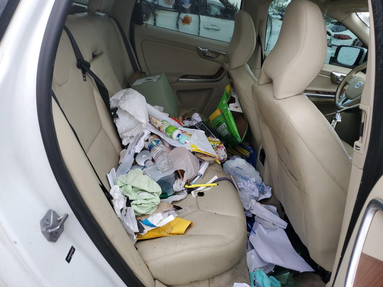 2016 Volvo Xc60 T5 Premier VIN: YV4612RK9G2822847 Lot: 66733395