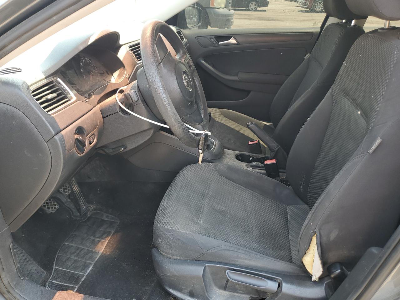 2012 Volkswagen Jetta Base VIN: 3VW1K7AJ6CM427793 Lot: 63453525