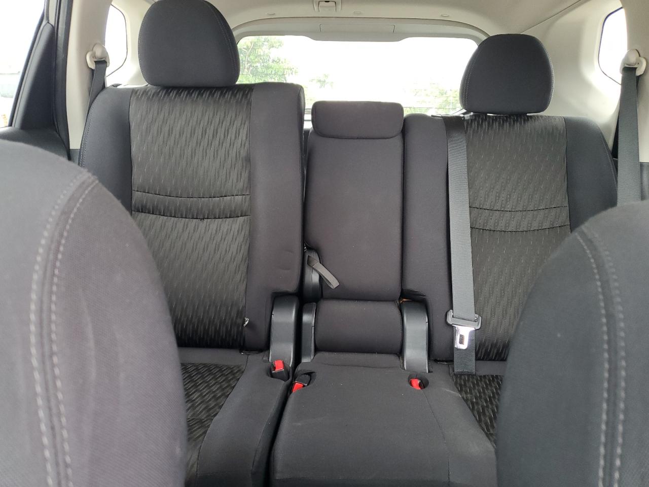 2019 Nissan Rogue S VIN: 5N1AT2MT5KC768579 Lot: 65366715