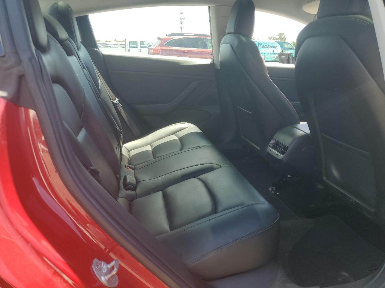 2018 Tesla Model 3 VIN: 5YJ3E1EA1JF041472 Lot: 64843655