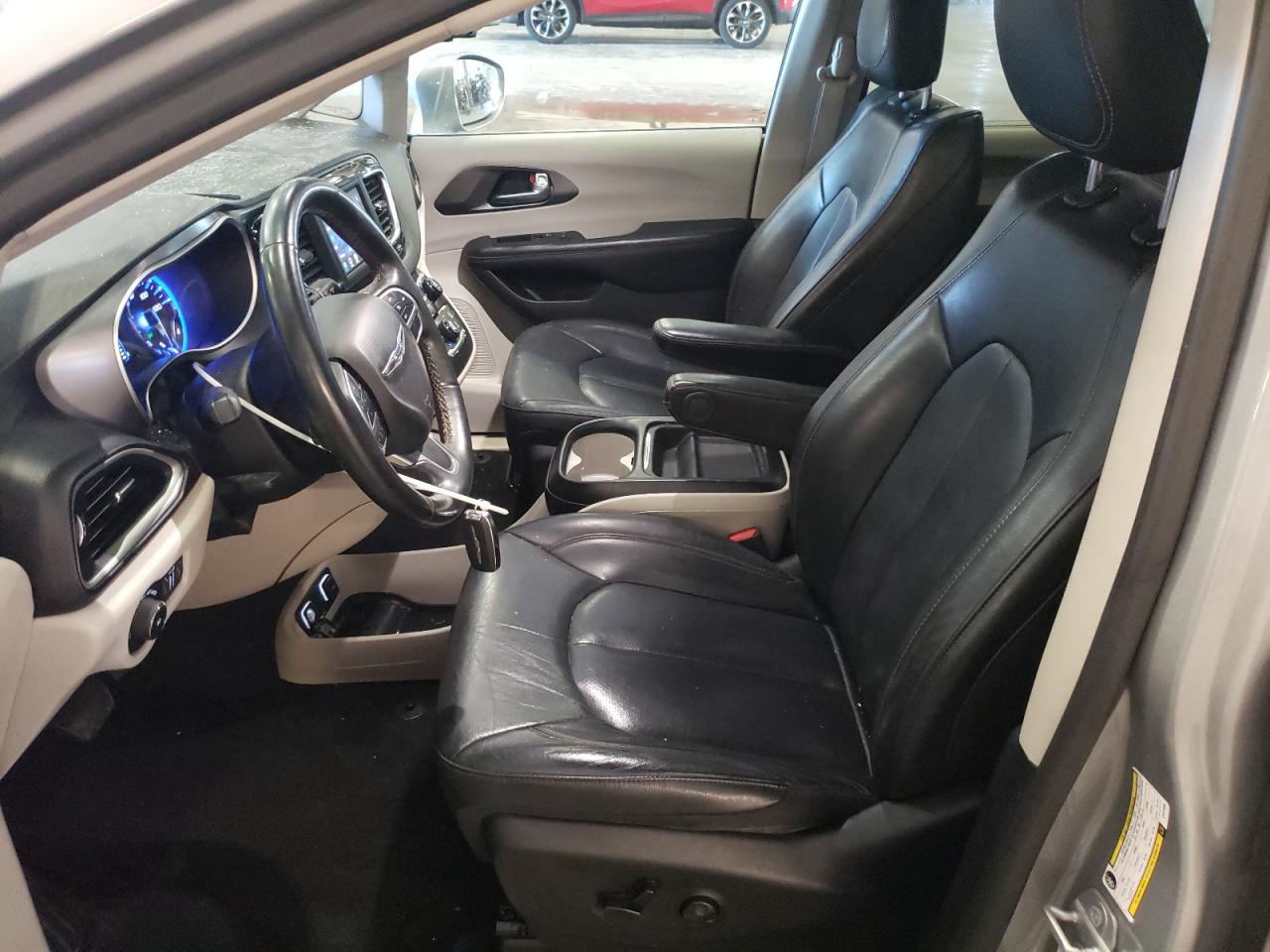 2020 Chrysler Pacifica Touring L VIN: 2C4RC1BG5LR127996 Lot: 63153005