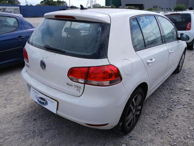2009 VOLKSWAGEN GOLF SE TD