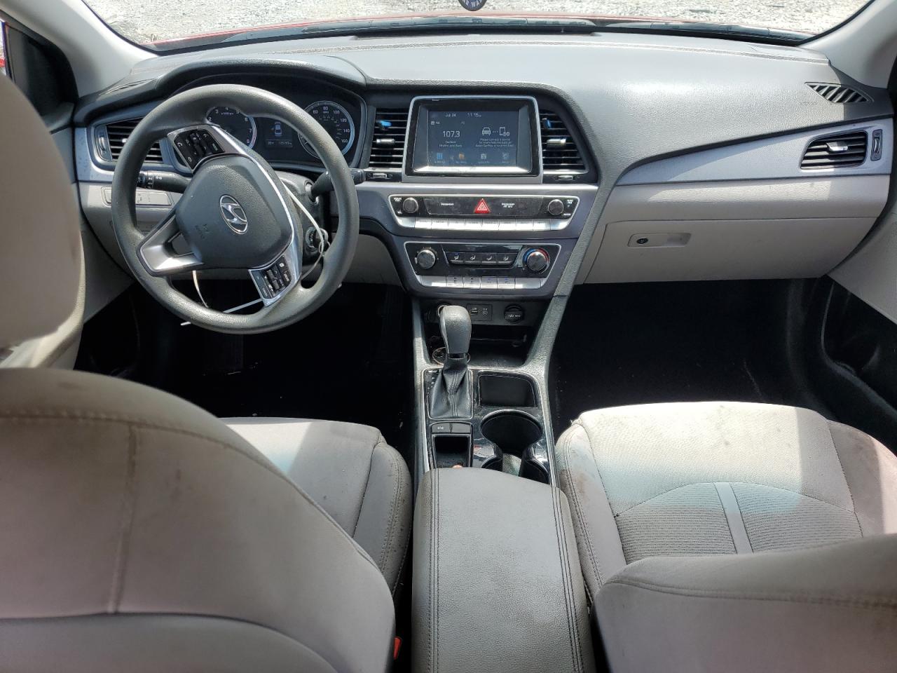 5npe24af7jh617622 5NPE24AF7JH617622 2018 Hyundai Sonata Se