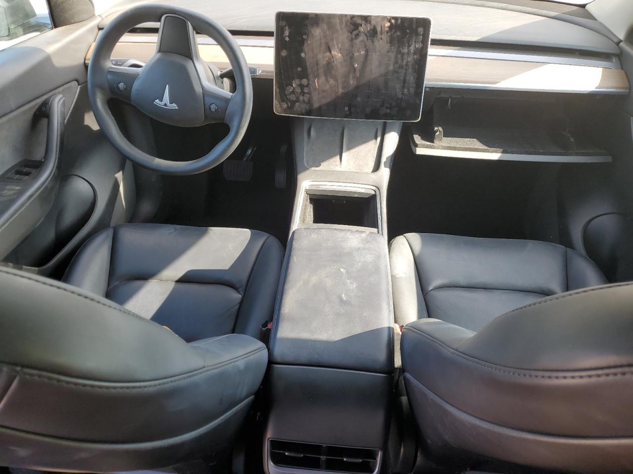 7SAYGDEE4NF481912 2022 Tesla Model Y