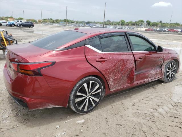  NISSAN ALTIMA 2019 Красный