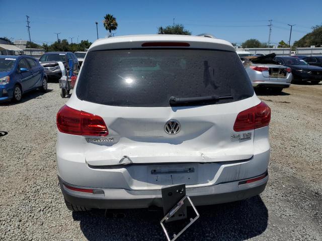Parquets VOLKSWAGEN TIGUAN 2012 Biały