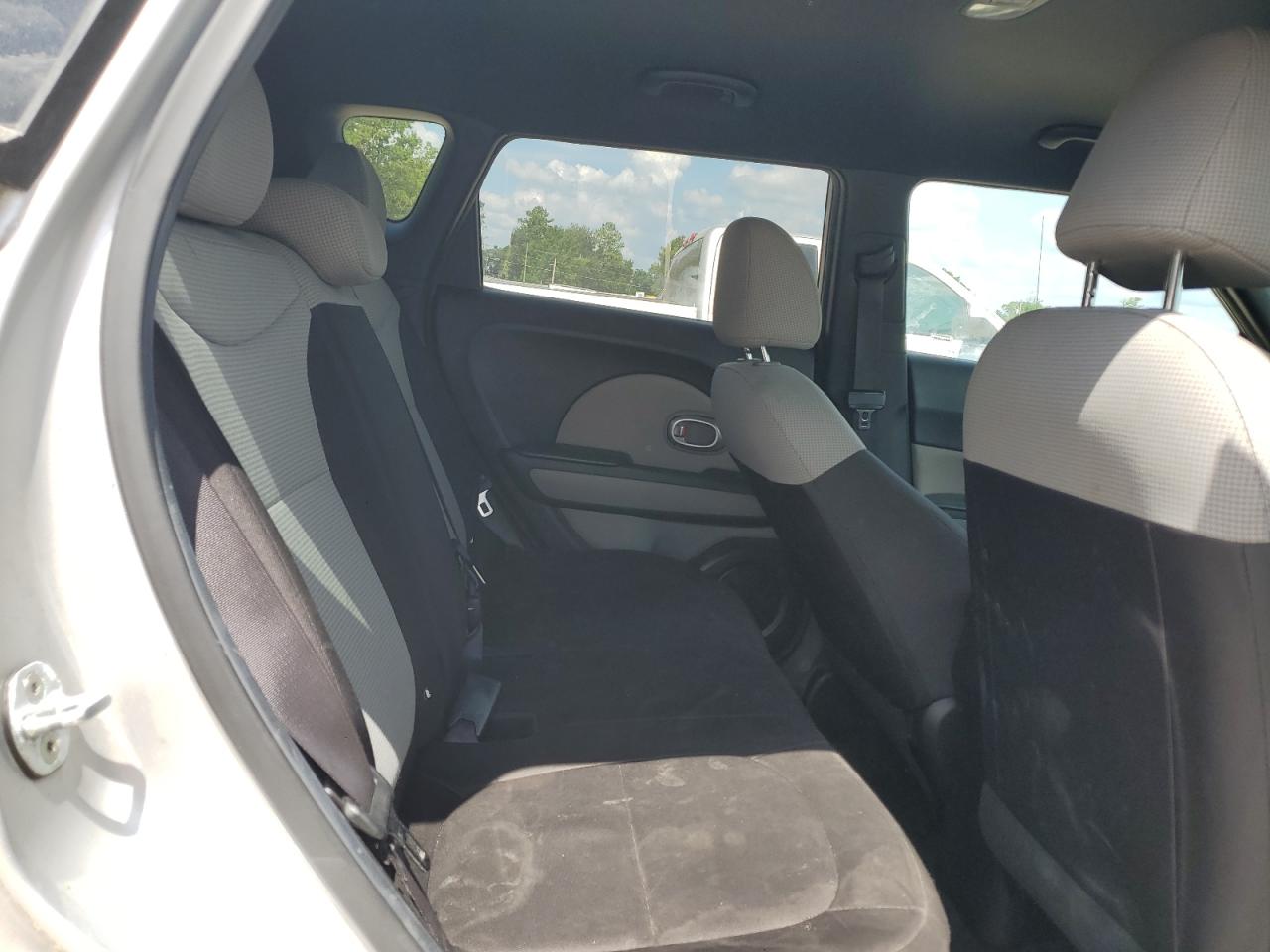 2017 Kia Soul VIN: KNDJN2A22H7474620 Lot: 63574745
