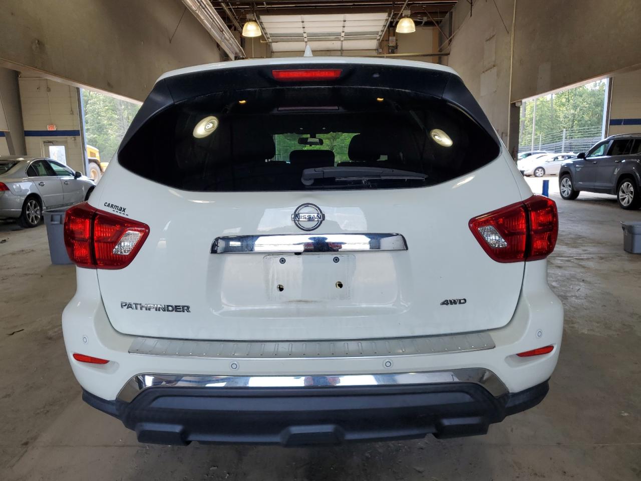 2020 Nissan Pathfinder S VIN: 5N1DR2AM2LC624143 Lot: 64745285