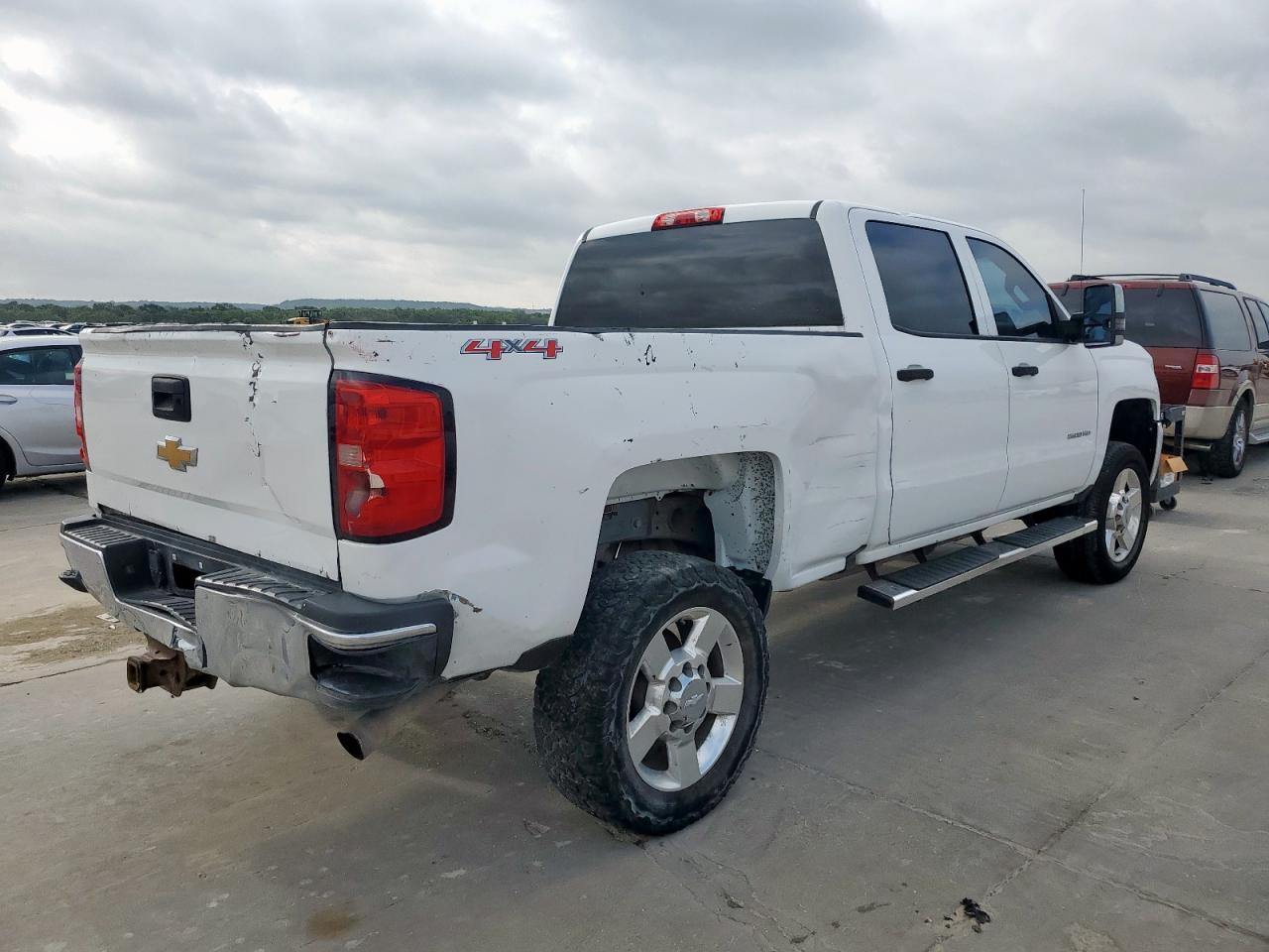1GC1KUEG1GF136530 CHEVROLET ALL Models 2016