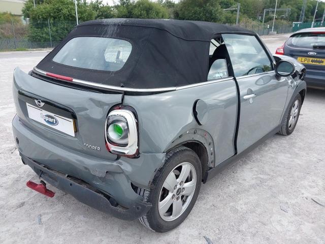 2017 MINI COOPER