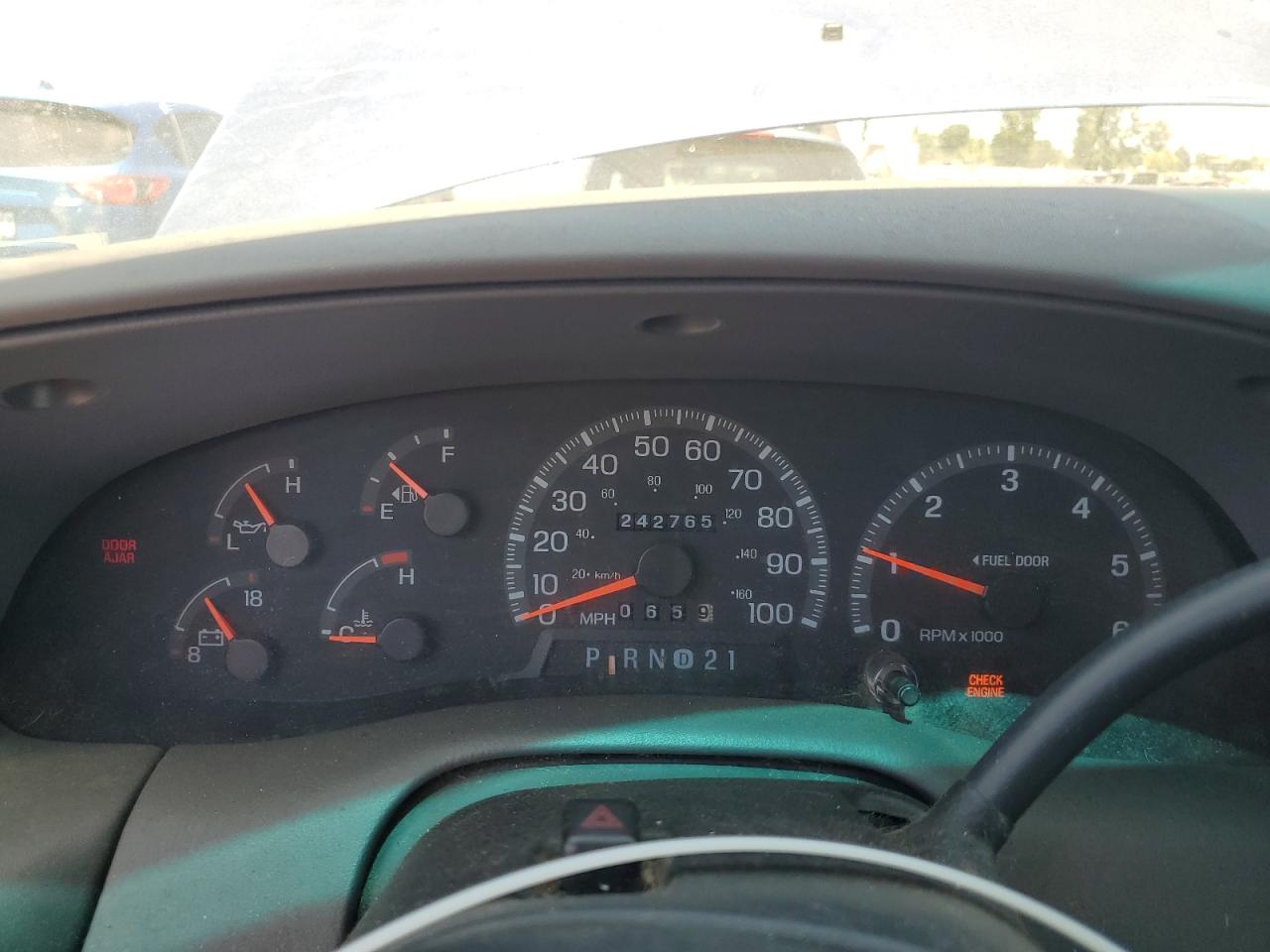 1998 Ford F150 VIN: 2FTZX18WXWCA64095 Lot: 63794135