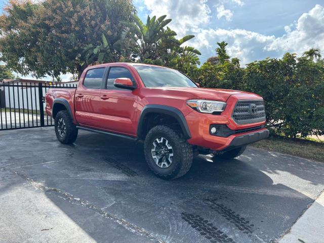 Pickups TOYOTA TACOMA 2017 Orange