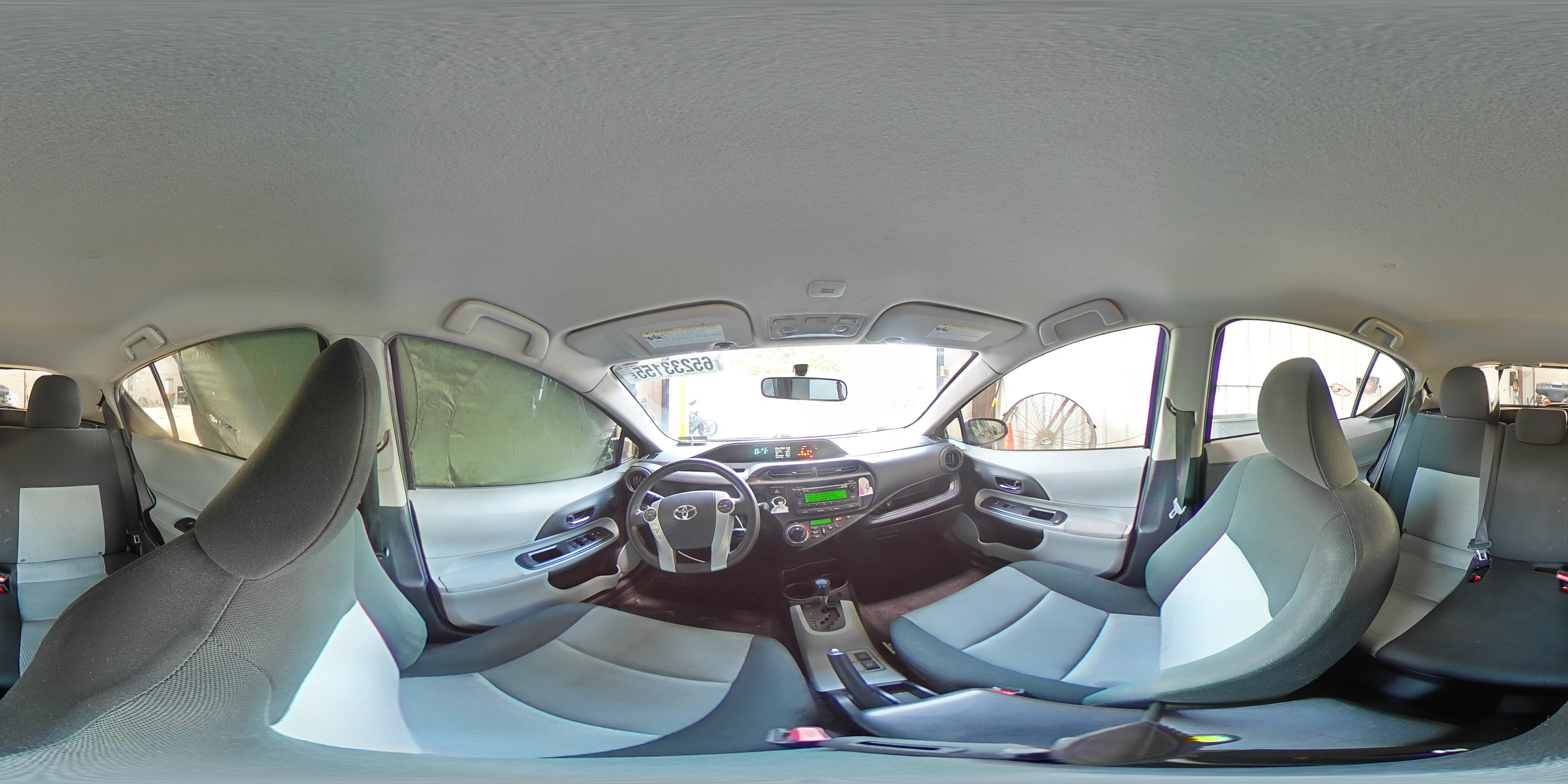 2013 Toyota Prius C VIN: JTDKDTB32D1554131 Lot: 65233155