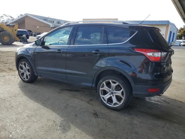  FORD ESCAPE 2017 Czarny