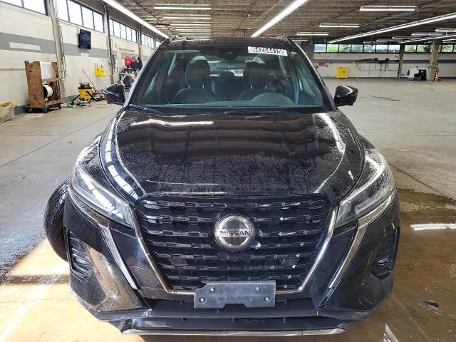  NISSAN KICKS 2021 Czarny