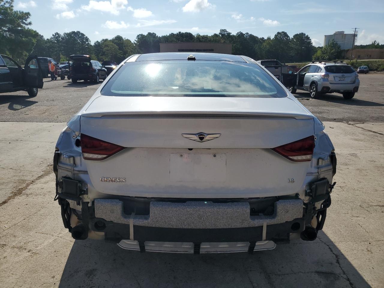 2015 Hyundai Genesis 3.8L VIN: KMHGN4JE4FU101265 Lot: 63393415