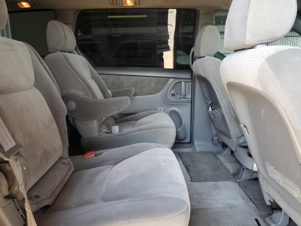 2007 Toyota Sienna Ce VIN: 5TDZK23C67S015323 Lot: 63514145