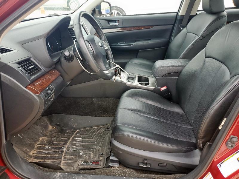  SUBARU LEGACY 2013 Czerwony