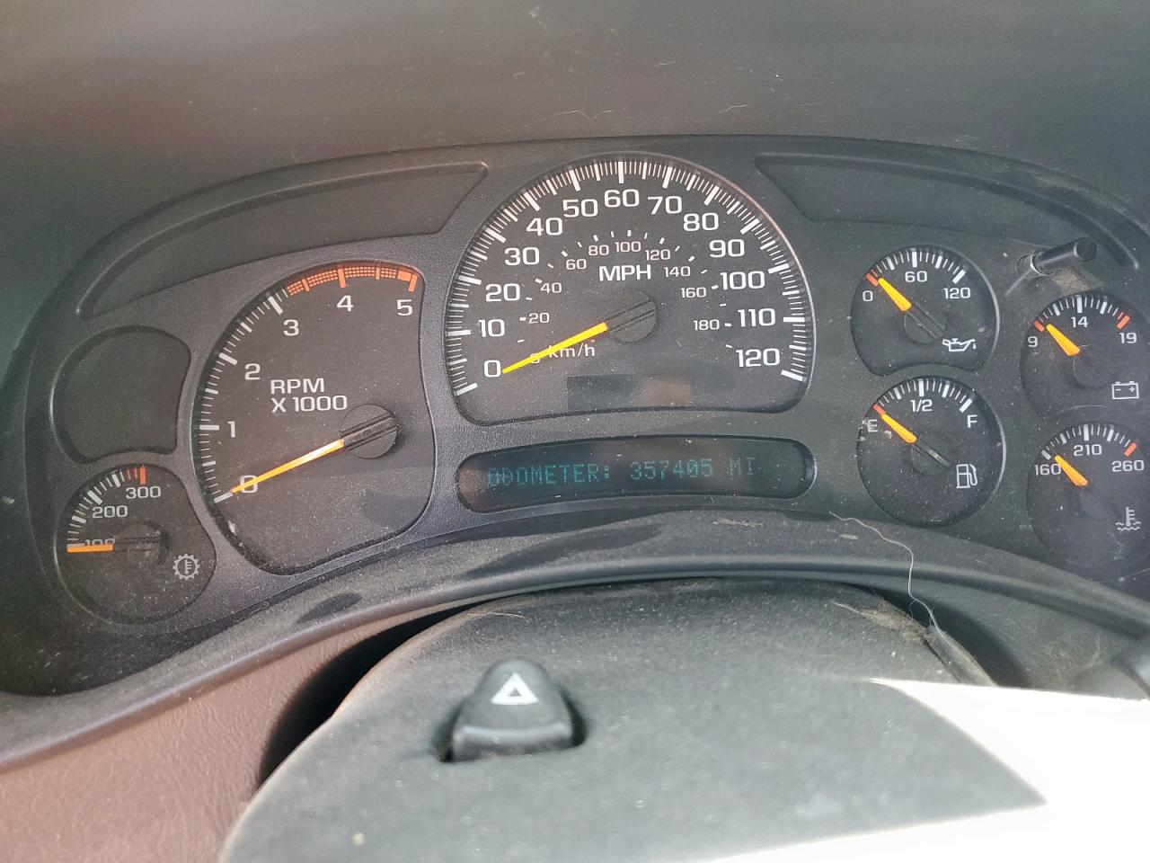2005 GMC Sierra C2500 Heavy Duty VIN: 1GTHC292X5E198994 Lot: 64486325