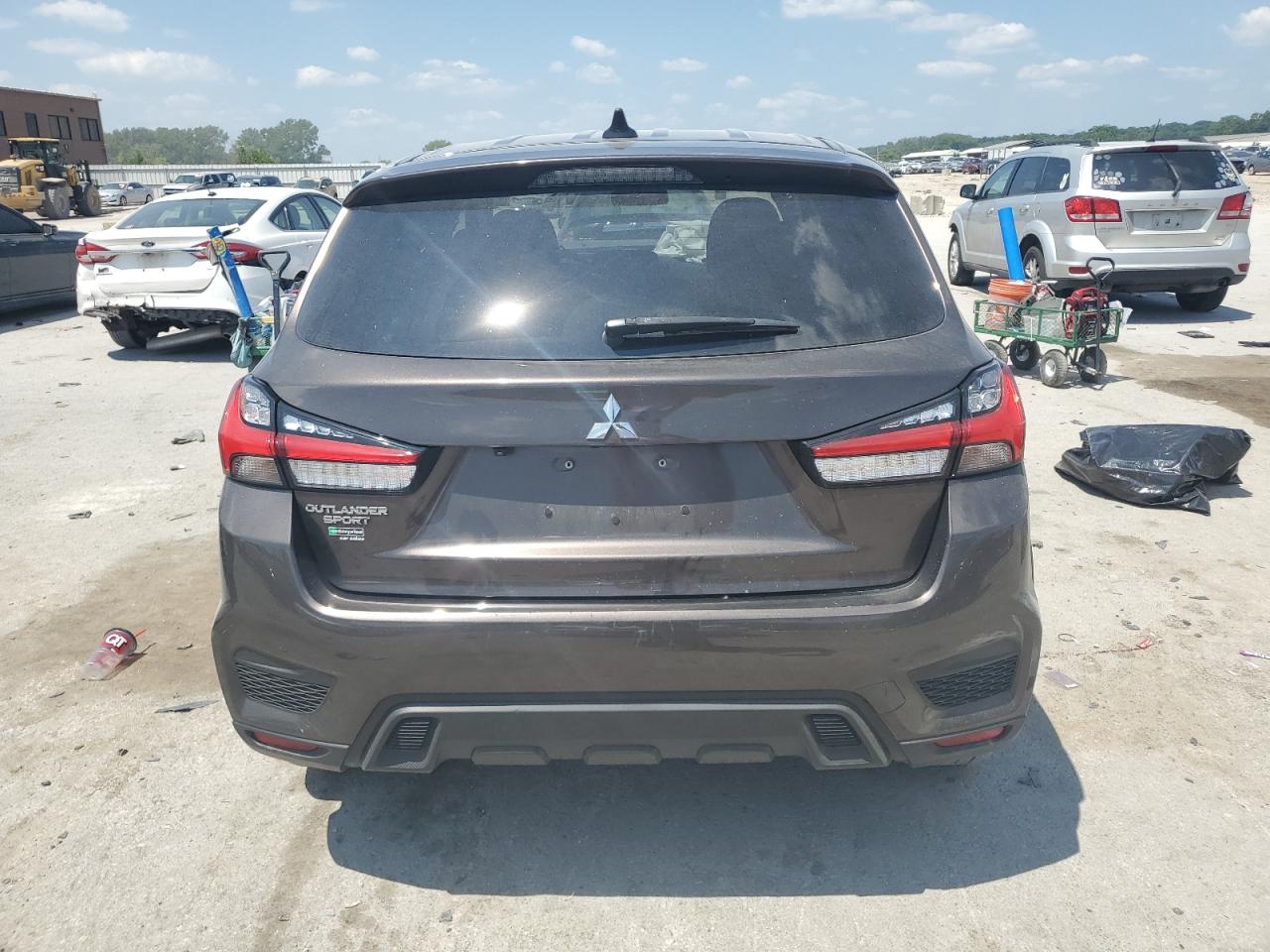 2020 Mitsubishi Outlander Sport Es VIN: JA4AP3AUXLU029371 Lot: 64781065