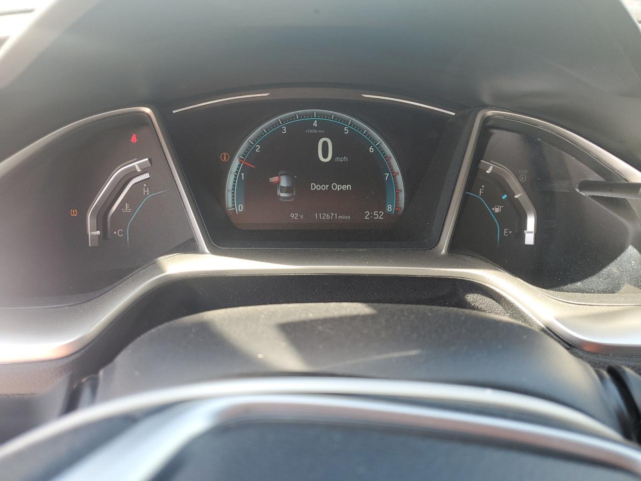 2017 Honda Civic Ex VIN: 19XFC1E30HE007592 Lot: 63752355