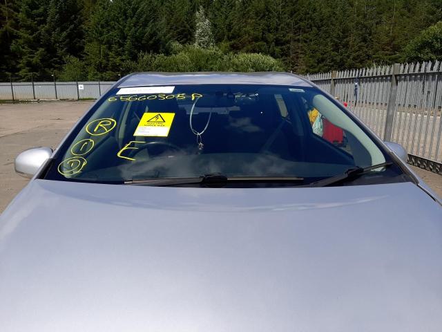 2011 TOYOTA PRIUS T4 V