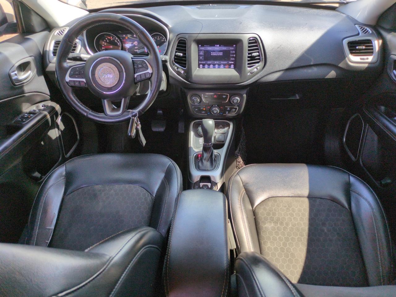 2018 Jeep Compass Latitude VIN: 3C4NJDBB0JT112259 Lot: 63433985