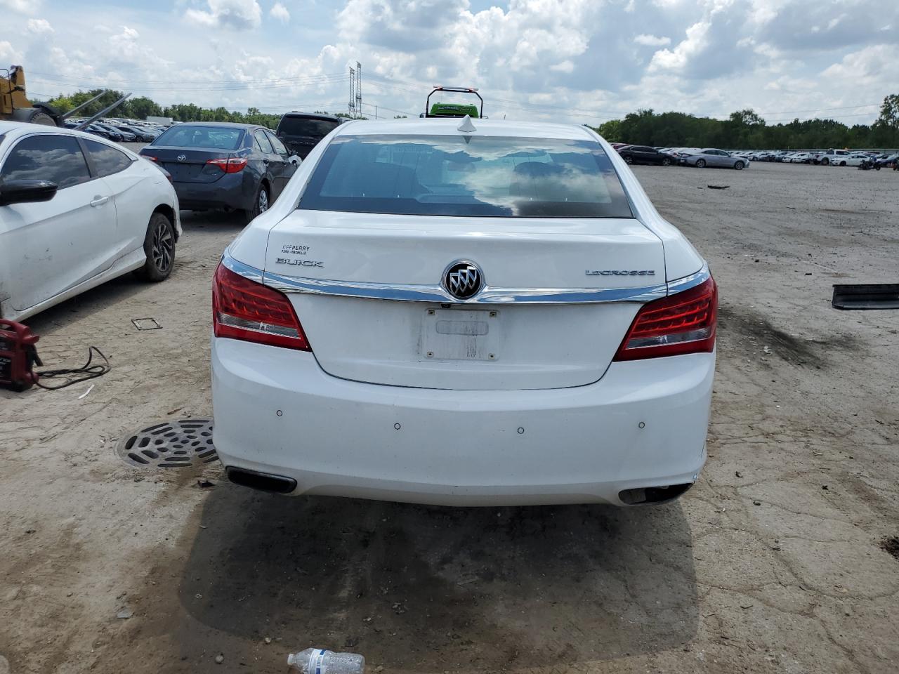 2016 Buick Lacrosse VIN: 1G4GB5G30GF113536 Lot: 64959325