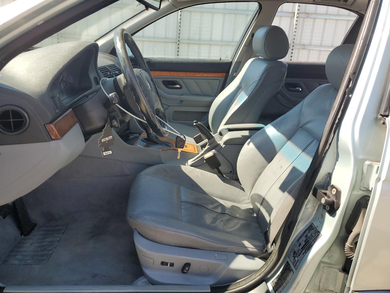 1997 BMW 528 I Automatic VIN: WBADD6320VBW25822 Lot: 64129485