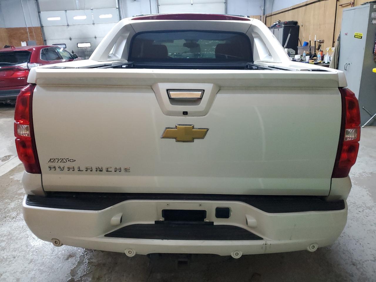 2013 Chevrolet Avalanche Ltz VIN: 3GNTKGE72DG376052 Lot: 65830635