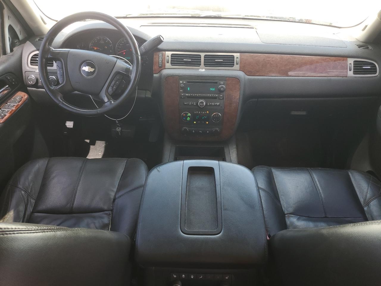 2010 Chevrolet Suburban K1500 Lt VIN: 1GNUKJE34AR175134 Lot: 63069665