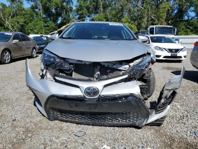  TOYOTA COROLLA 2018 Srebrny