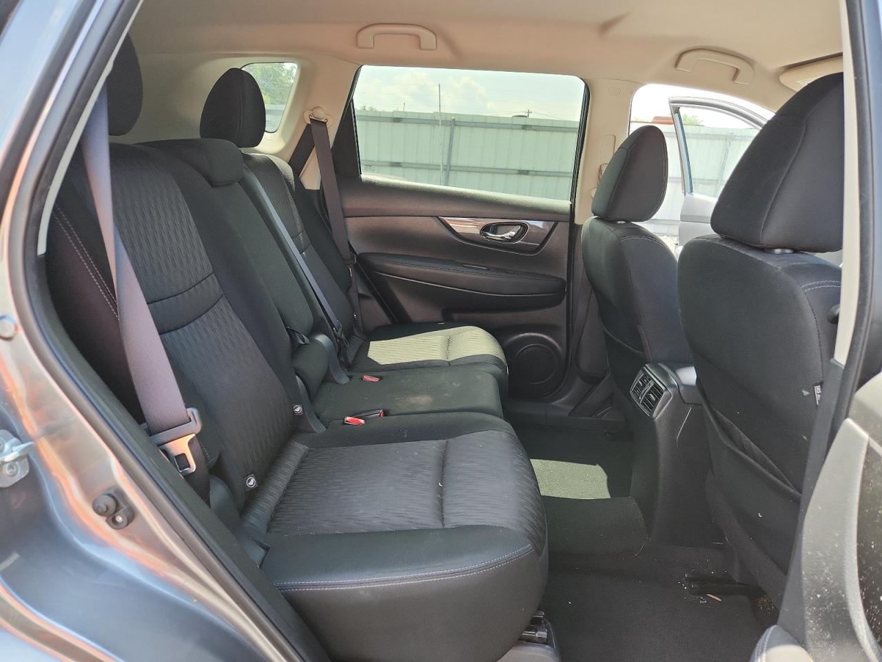 2018 Nissan Rogue S VIN: KNMAT2MV9JP608492 Lot: 64958025