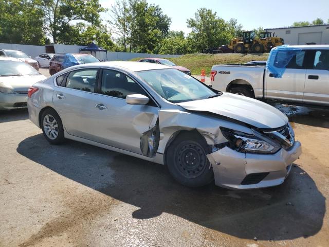  NISSAN ALTIMA 2017 Srebrny