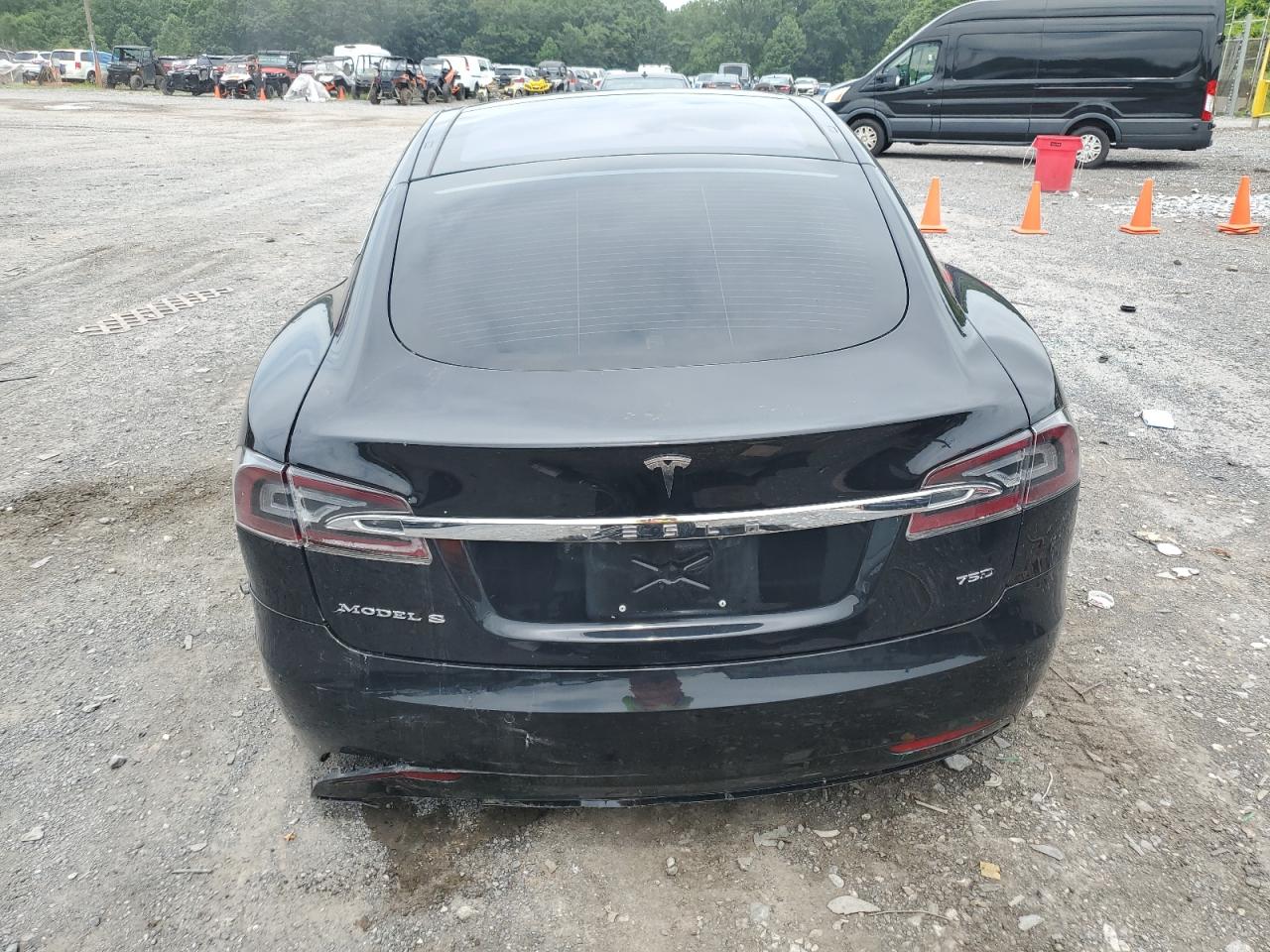 2018 Tesla Model S VIN: 5YJSA1E28JF274085 Lot: 63612815