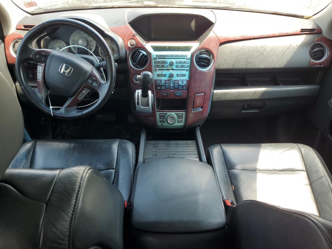 2011 Honda Pilot Touring VIN: 5FNYF4H96BB018714 Lot: 65982415