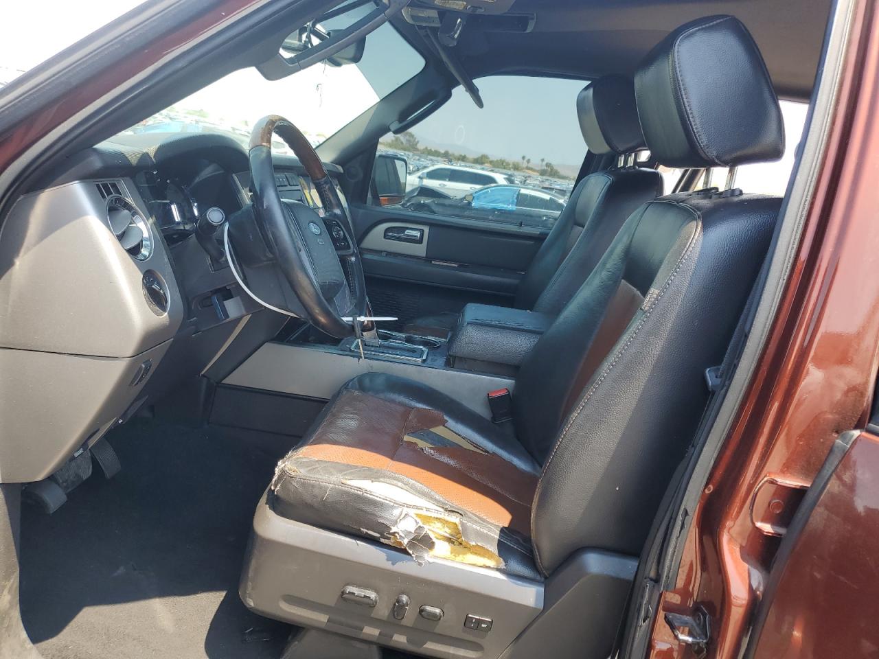 2007 Ford Expedition Limited VIN: 1FMFU195X7LA90412 Lot: 64919315