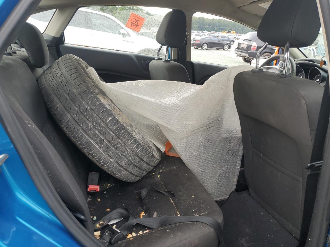 3FADP4BJ8HM156828 2017 Ford Fiesta Se