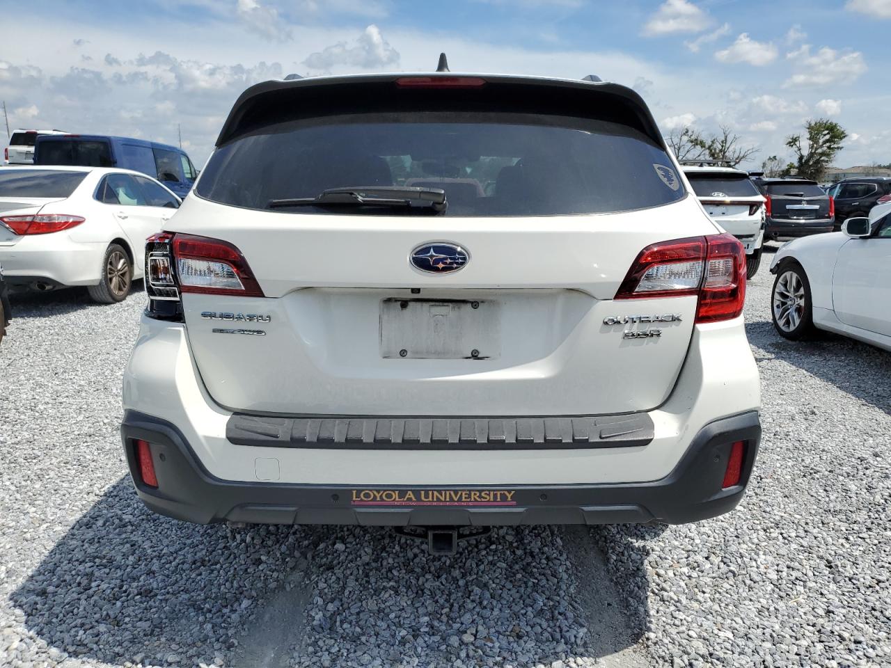 2018 Subaru Outback Touring VIN: 4S4BSETC1J3342607 Lot: 63778805