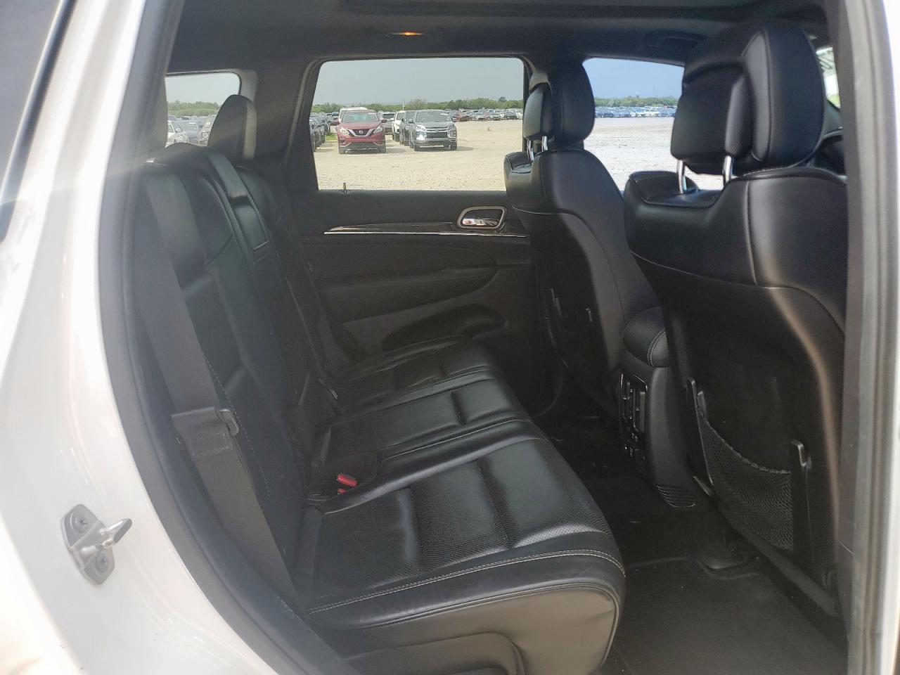 2015 Jeep Grand Cherokee Overland VIN: 1C4RJFCG6FC667114 Lot: 65236705