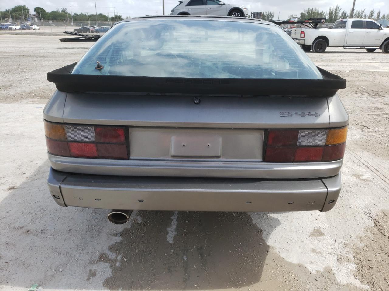 1984 Porsche 944 VIN: WP0AA0946EN458515 Lot: 64669445