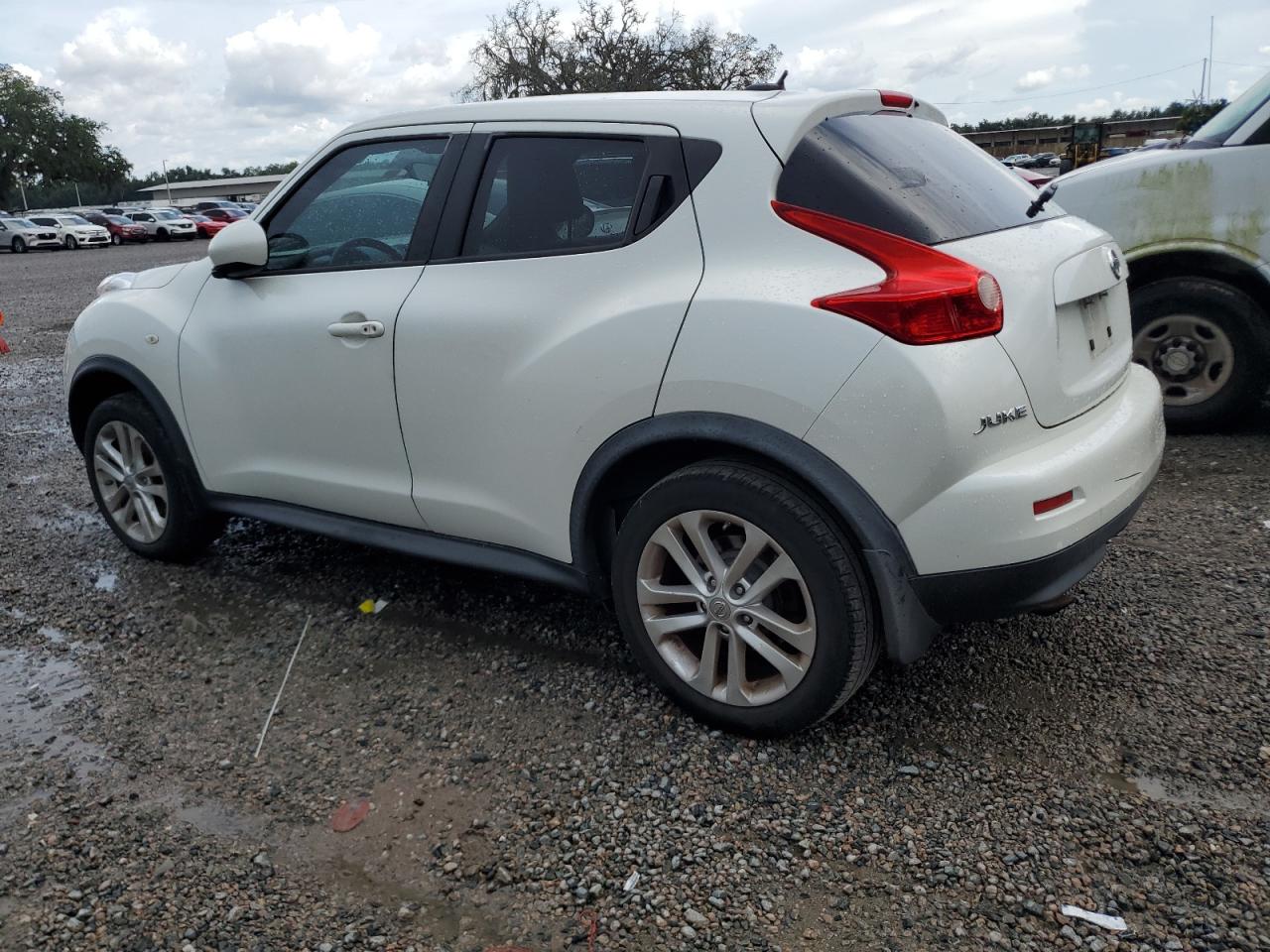 2013 Nissan Juke S VIN: JN8AF5MV4DT218392 Lot: 66604125