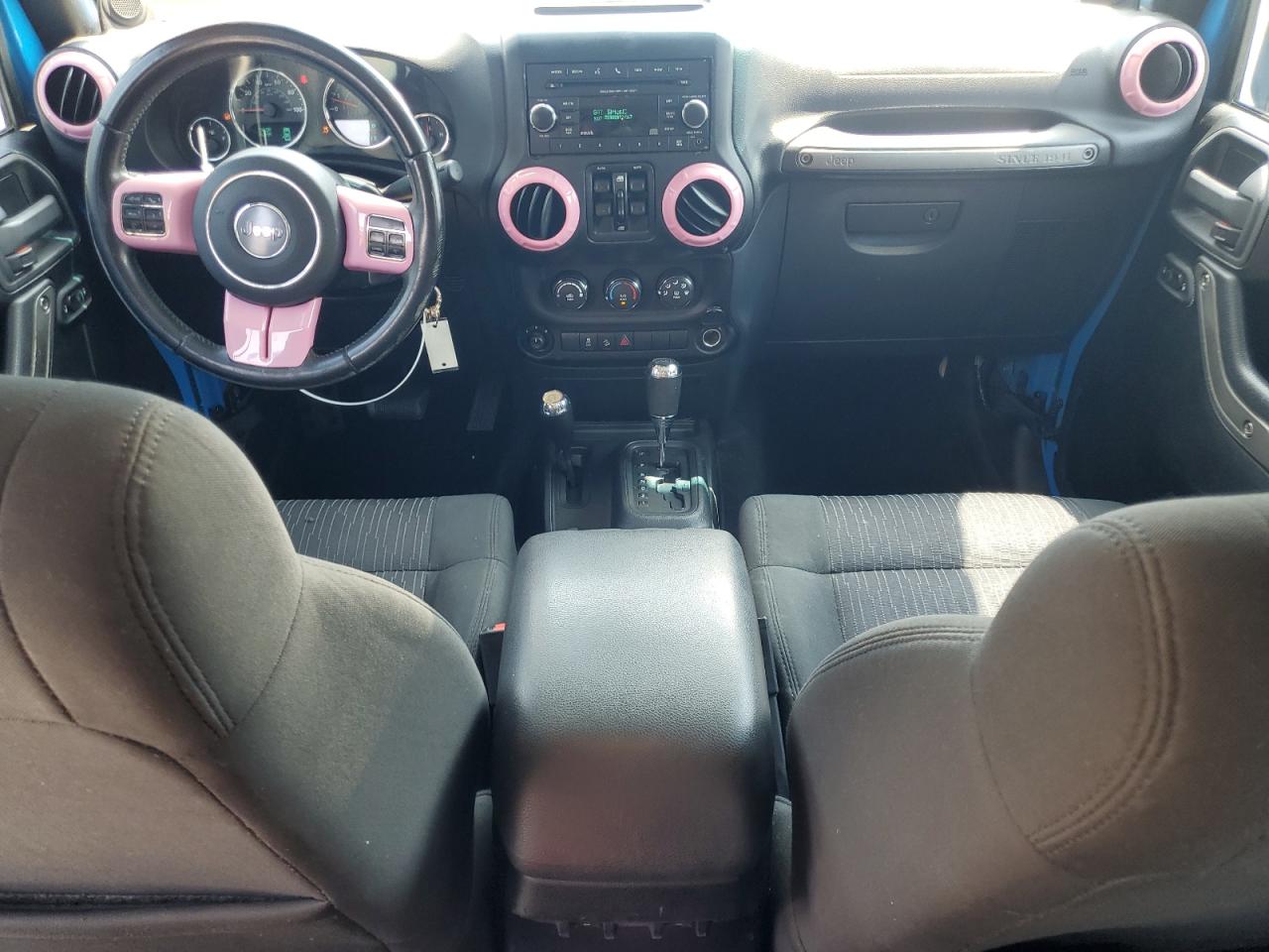 2011 Jeep Wrangler Unlimited Sport VIN: 1J4BA3H18BL570652 Lot: 64112685