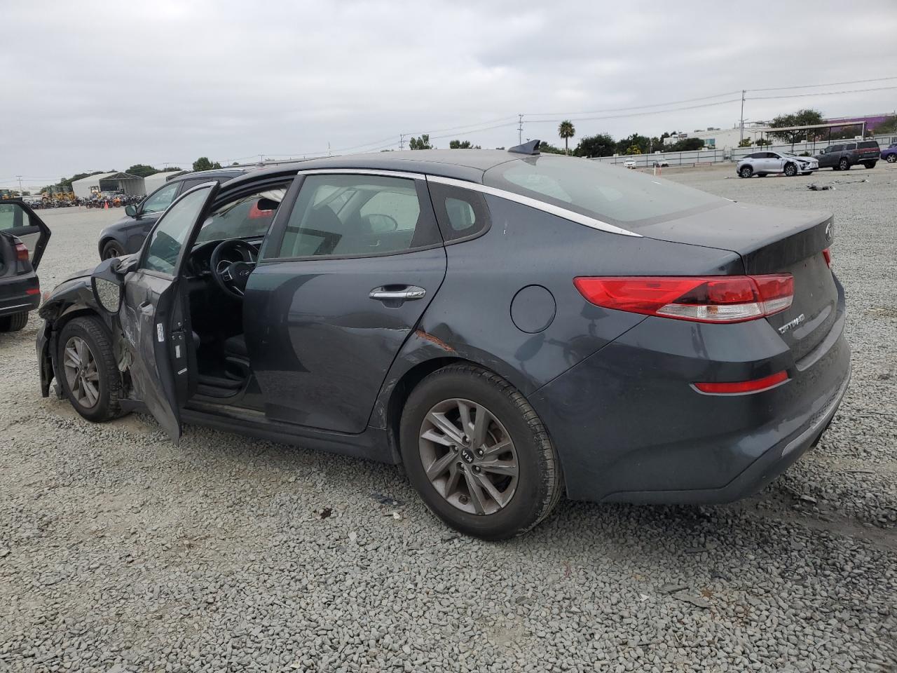 2020 Kia Optima Lx grey null gas 5XXGT4L35LG407429 photo #3