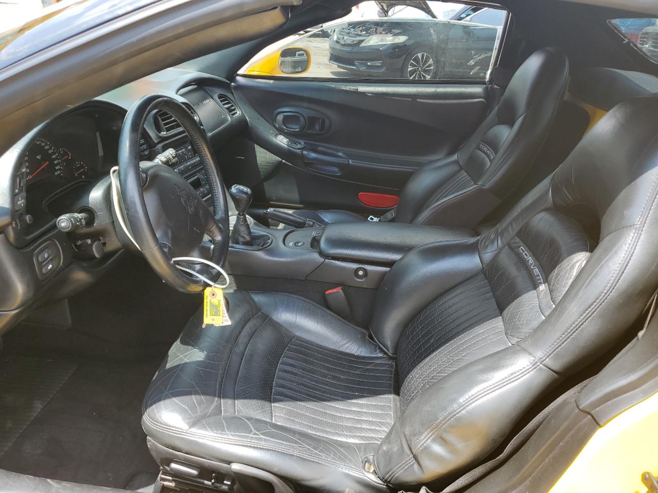 2000 Chevrolet Corvette VIN: 1G1YY32G5Y5120584 Lot: 64729415
