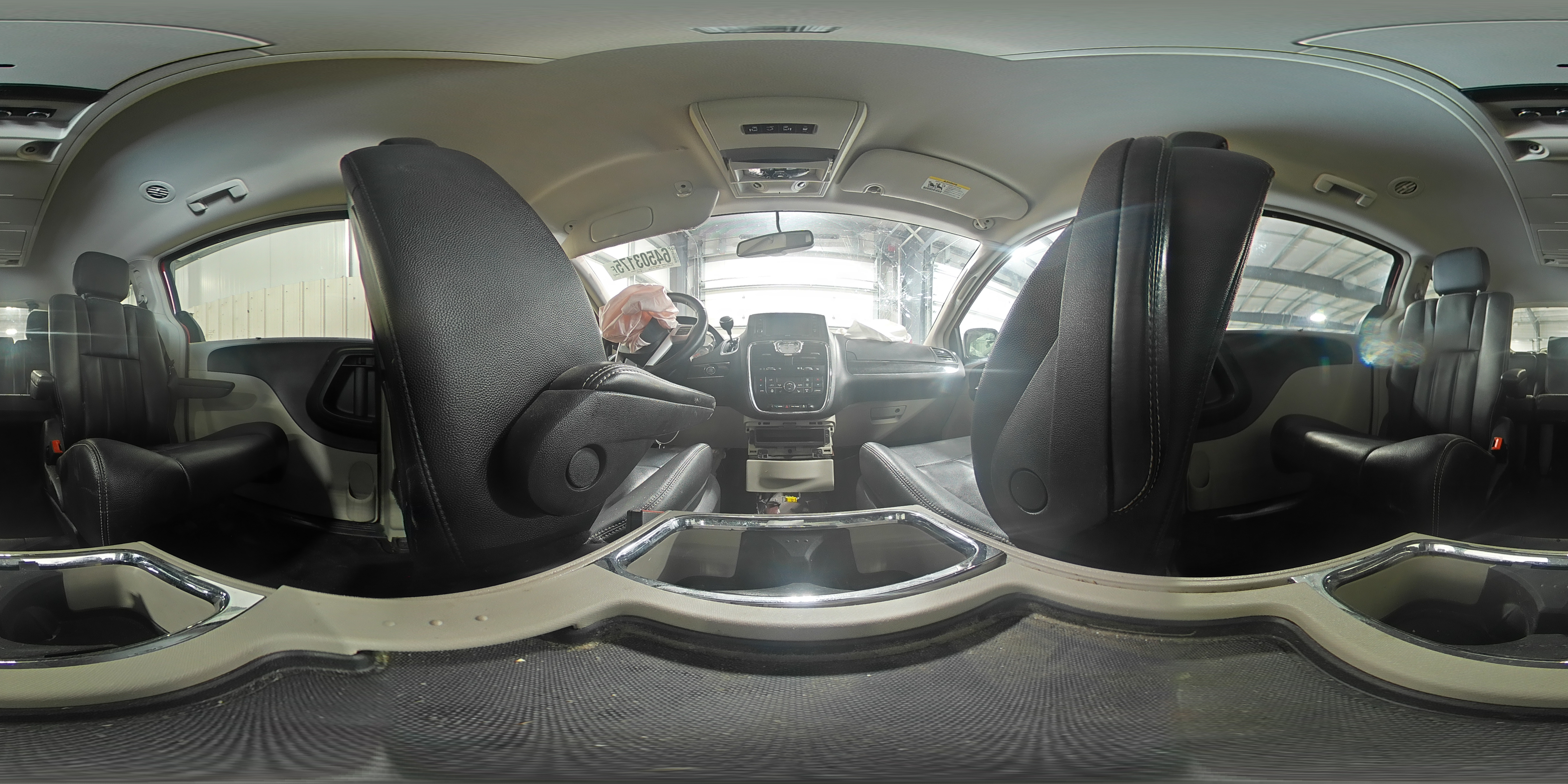 2015 Chrysler Town & Country Touring VIN: 2C4RC1BG3FR618068 Lot: 64503175